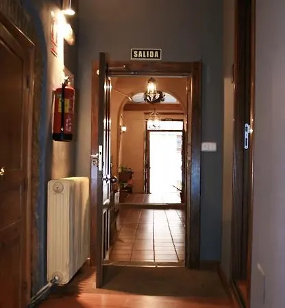Guest house Natura Plaza Segovia