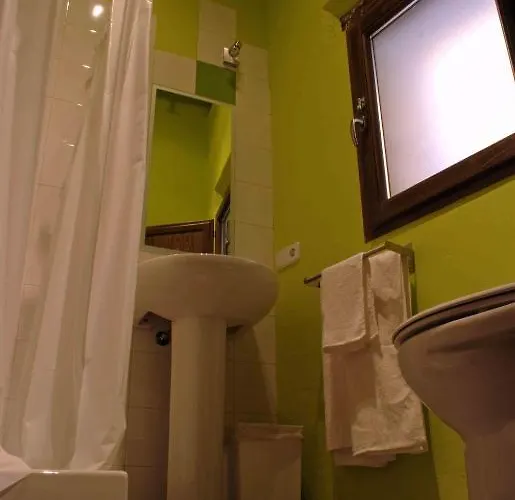 Guest house Natura Plaza Segovia